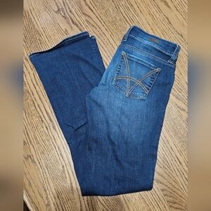 Kut From The Kloth Highbrise Bootcut Jeans With Stretch. Size 8